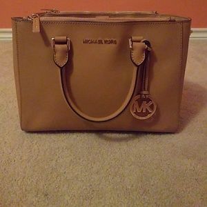 Micheal Kors Handbag